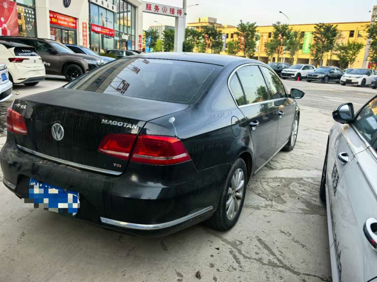 大眾 邁騰  2012款 1.8 TSI 改款領(lǐng)先版圖片