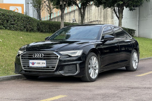 奥迪A6L 奥迪 45 TFSI 臻选动感型