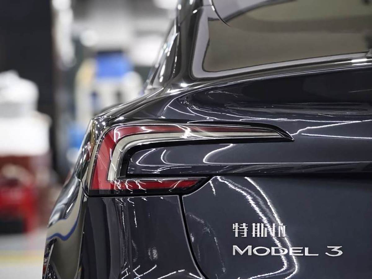 特斯拉 Model Y  2023款 后輪驅(qū)動版圖片