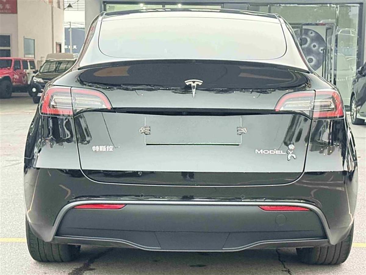 特斯拉 Model 3  2022款 后輪驅(qū)動(dòng)版圖片