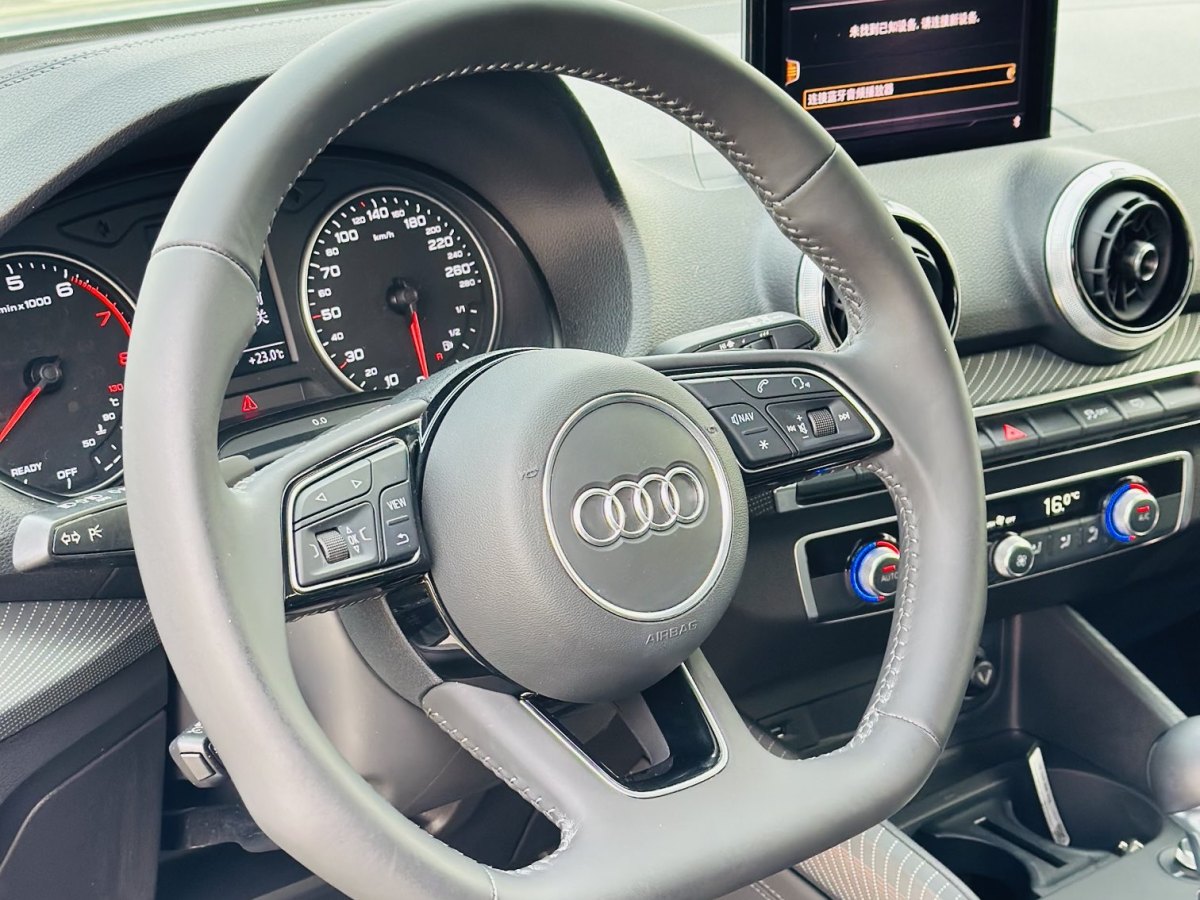 奧迪 奧迪Q2L  2024款 改款 35TFSI 進取動感型圖片
