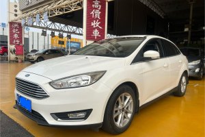 福克斯 福特 兩廂經(jīng)典 EcoBoost 180 自動(dòng)精英型