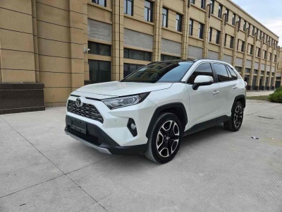 2020年4月 丰田 RAV4 荣放 2.0L CVT两驱先锋版图片