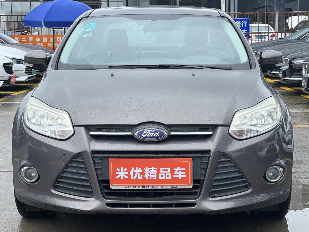 福特 ?？怂? 2012款 三廂 1.6L 自動風尚型圖片