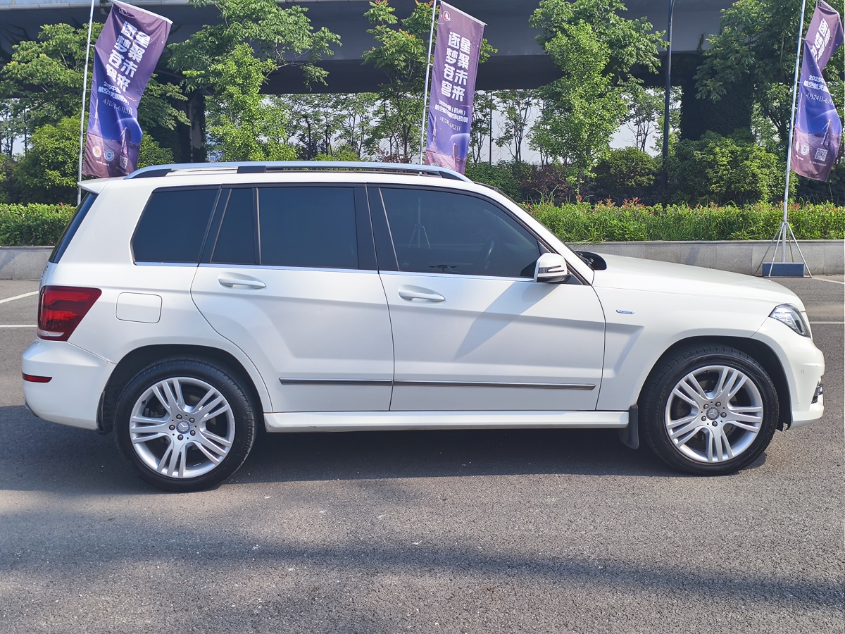 奔馳 奔馳GLK級  2015款 GLK 260 4MATIC 動感型 極致版圖片