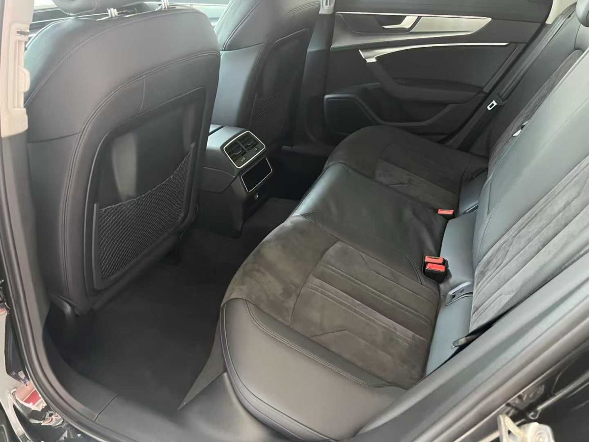 奧迪 奧迪A6  2021款 Avant 45 TFSI 先鋒派星辰版圖片
