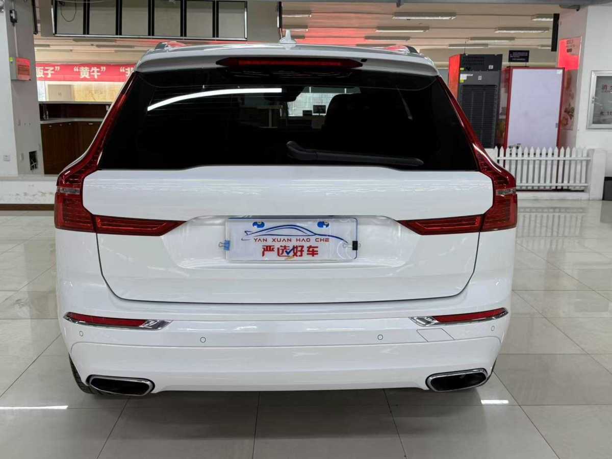 沃爾沃 XC60  2020款 T5 四驅(qū)智遠(yuǎn)豪華版圖片