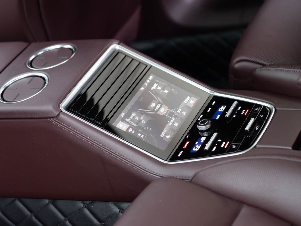 保時(shí)捷 Panamera  2019款 Panamera 行政加長(zhǎng)版 2.9T圖片