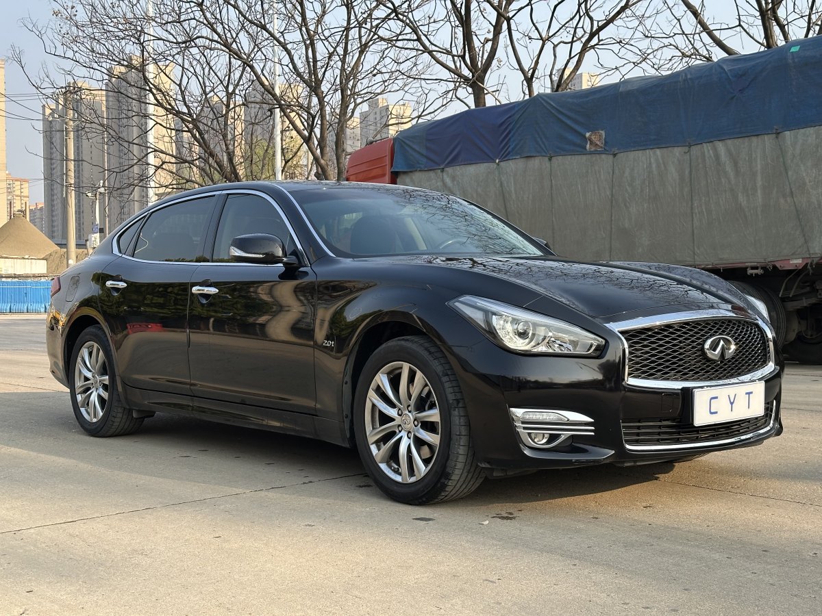 英菲尼迪 Q70  2019款 Q70L 2.0T 精英版圖片