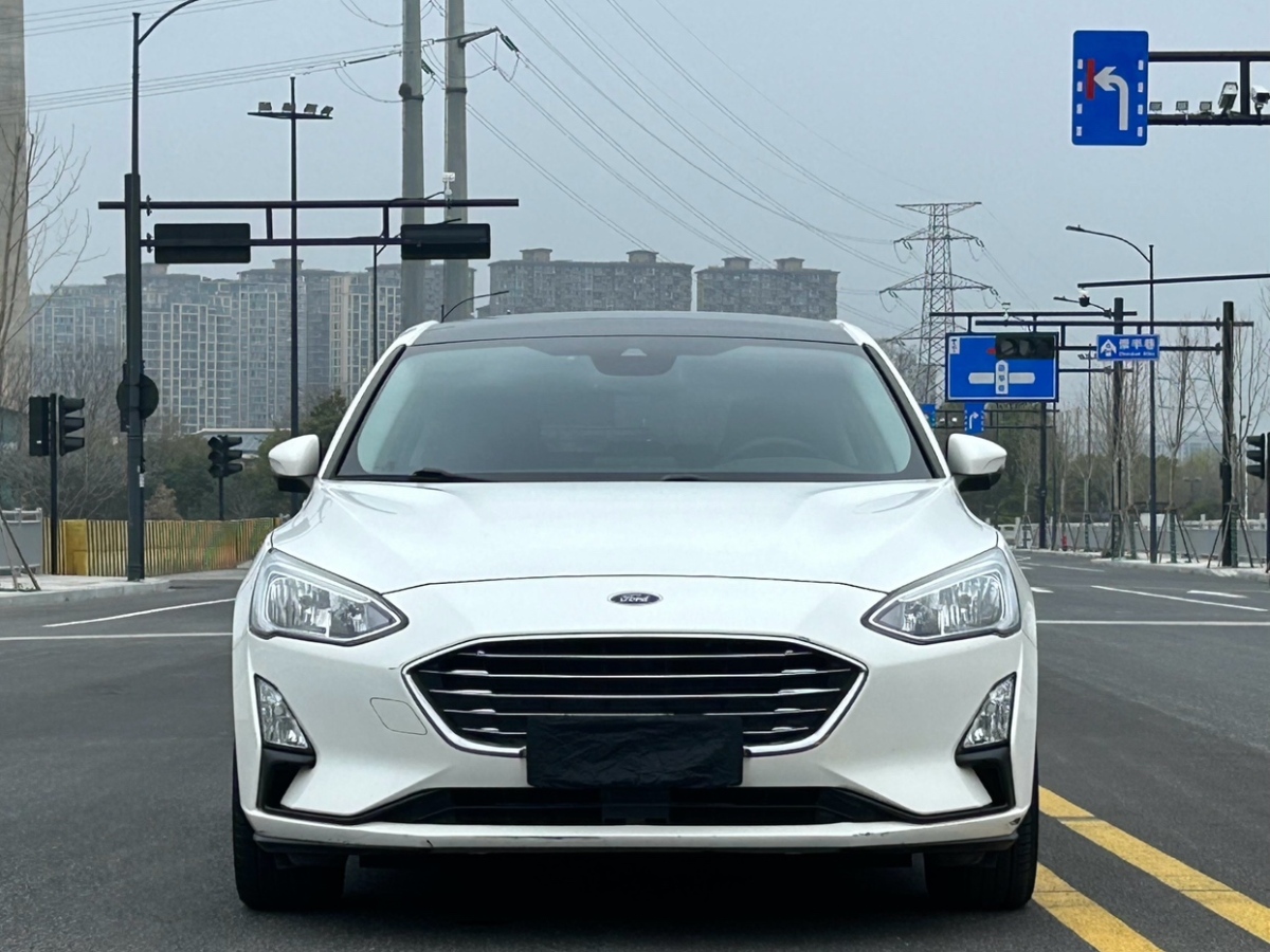 2019年6月福特 ?？怂? 2019款 兩廂 EcoBoost 180 自動鋒耀型