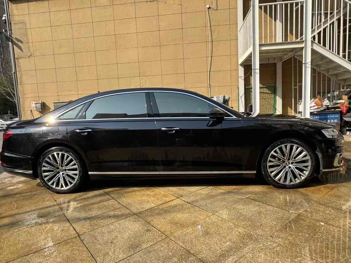 奧迪 奧迪A8  2018款 A8L 55 TFSI quattro豪華型圖片