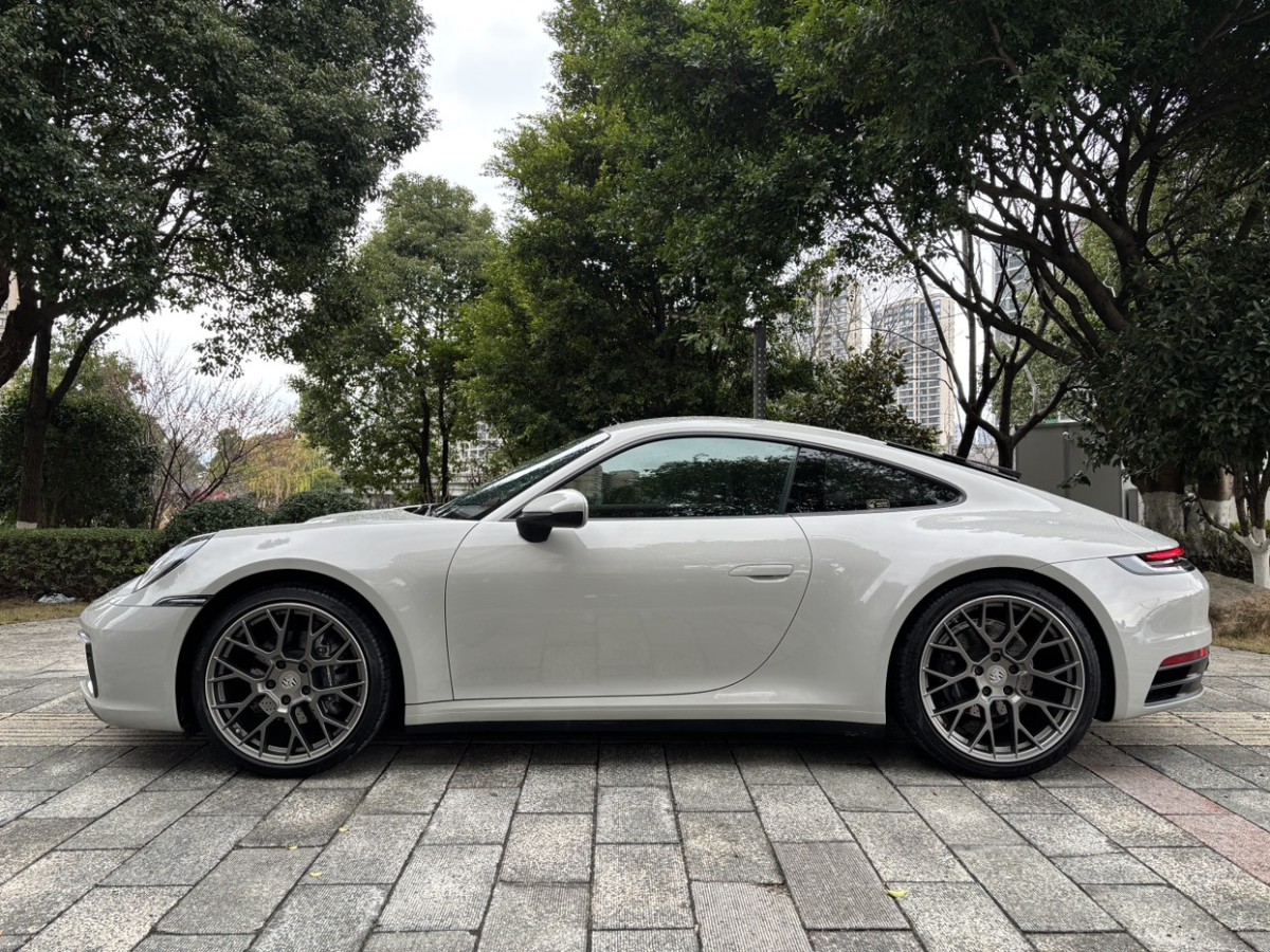 2020年5月保時捷 911  2023款 Carrera 3.0T