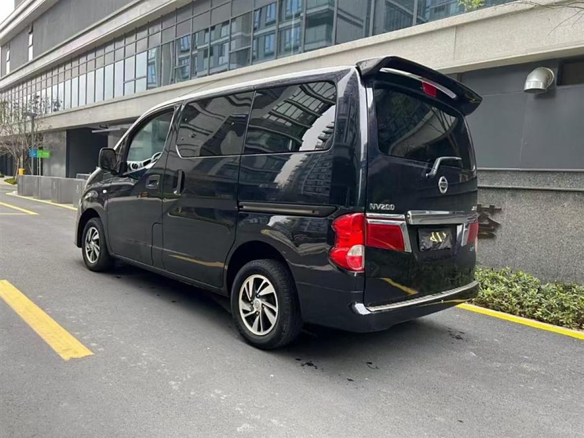 日產(chǎn) NV200  2016款 改款 1.6L CVT豪華型圖片