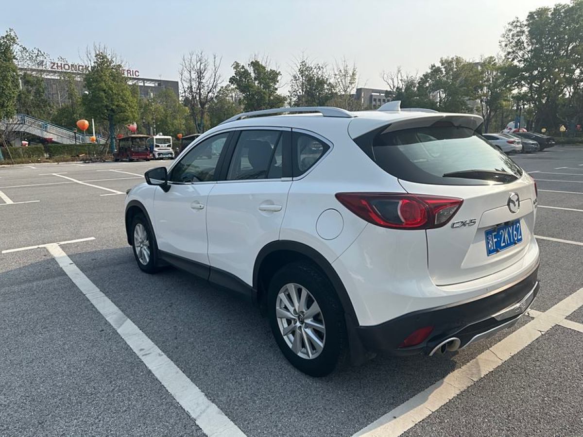 馬自達(dá) CX-5  2014款 2.0L 自動兩驅(qū)都市型圖片