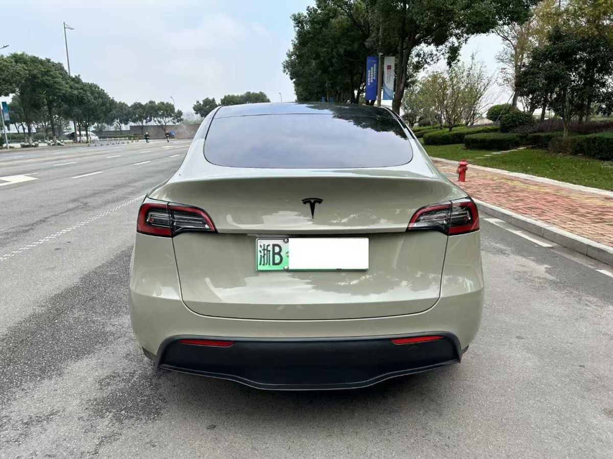 特斯拉 Model S  2021款 Plaid Plus 版圖片