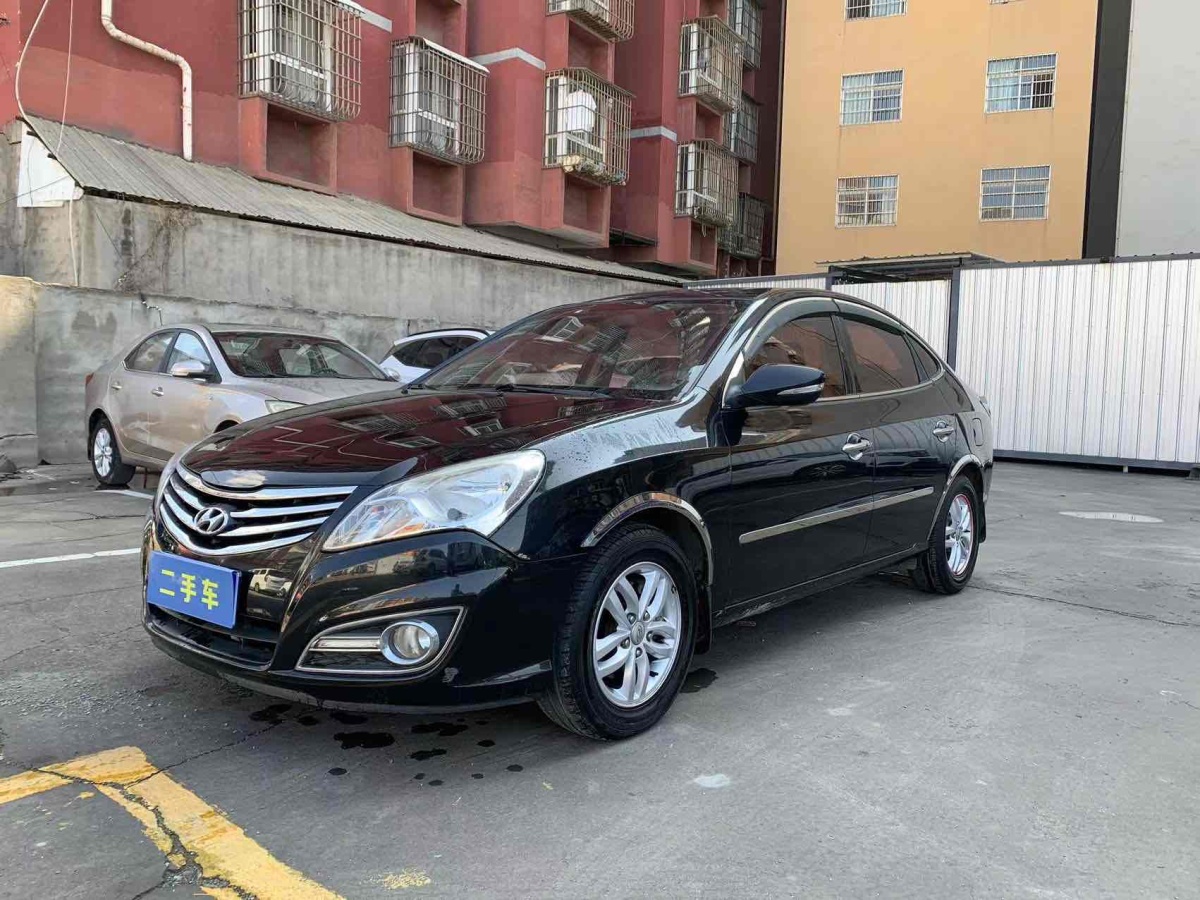 現(xiàn)代 悅動  2011款 1.6L 手動舒適型圖片