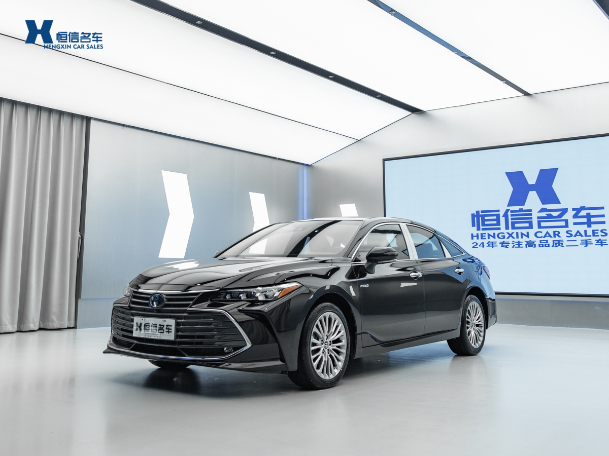 丰田 亚洲龙  2019款 双擎 2.5L Limited旗舰版 国VI图片