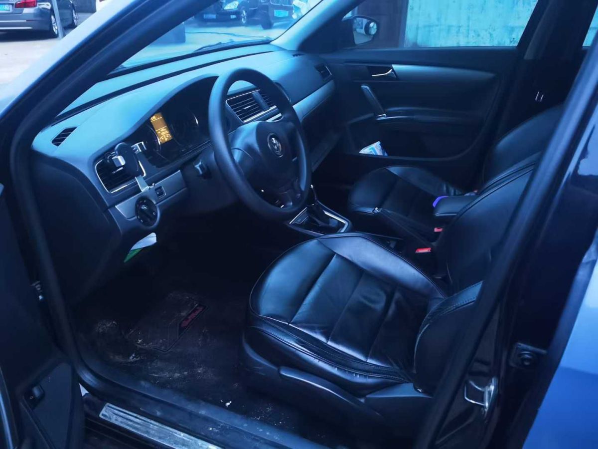 大眾 朗逸  2013款 1.4TSI DSG舒適版圖片
