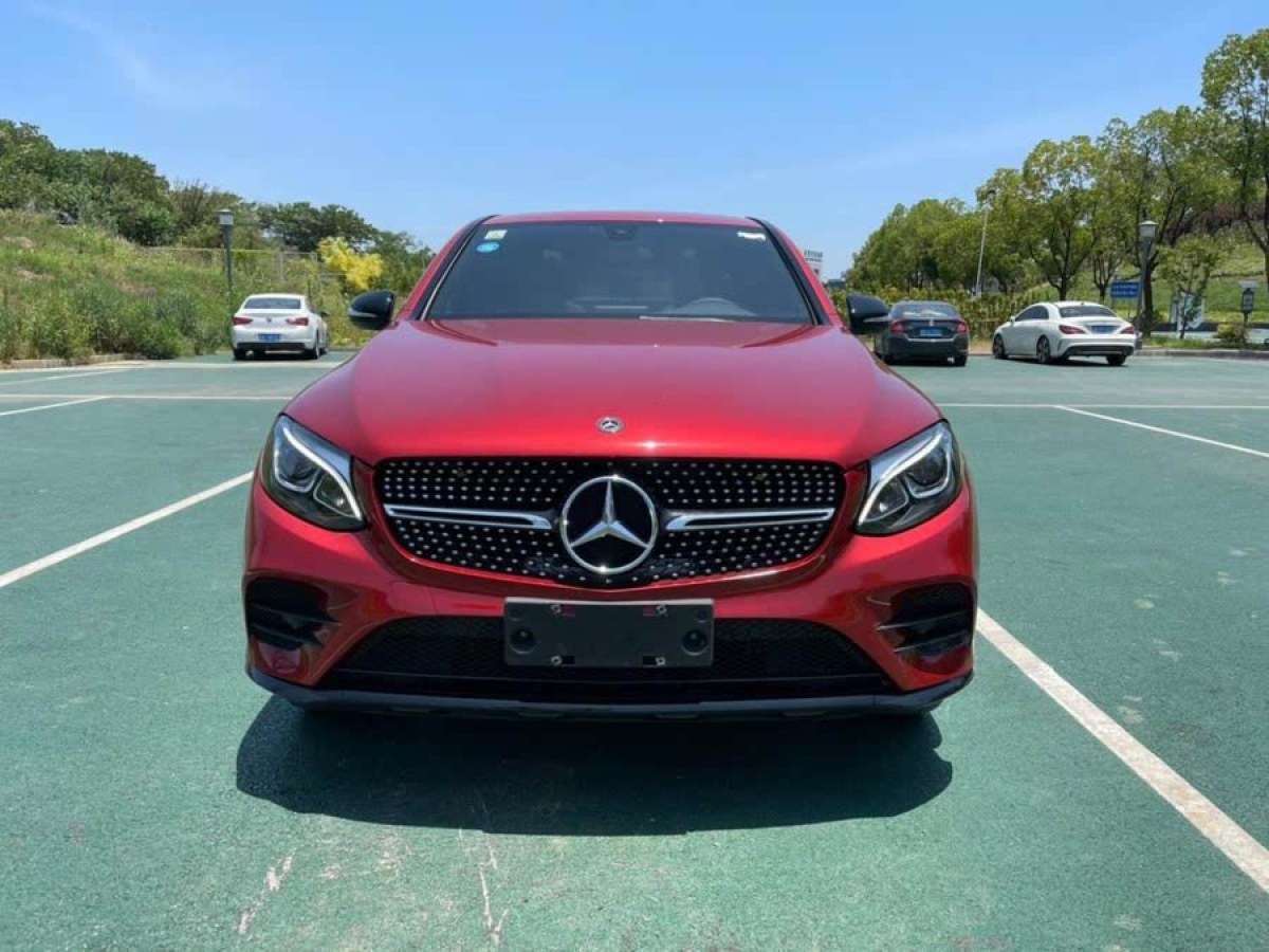 奔馳 奔馳GLC  2023款 改款 GLC 300 4MATIC 轎跑SUV圖片