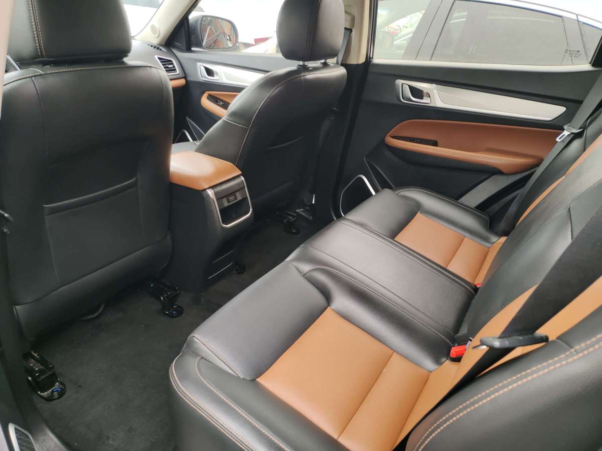 2018年6月吉利 远景SUV  2018款 1.4T CVT 4G互联旗舰型