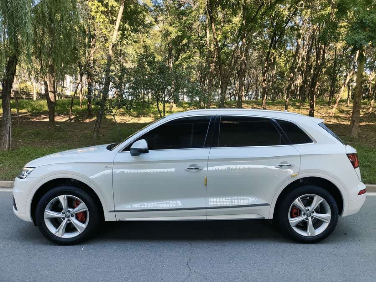 奧迪 奧迪Q5L  2018款  40 TFSI 榮享進取型 國VI圖片