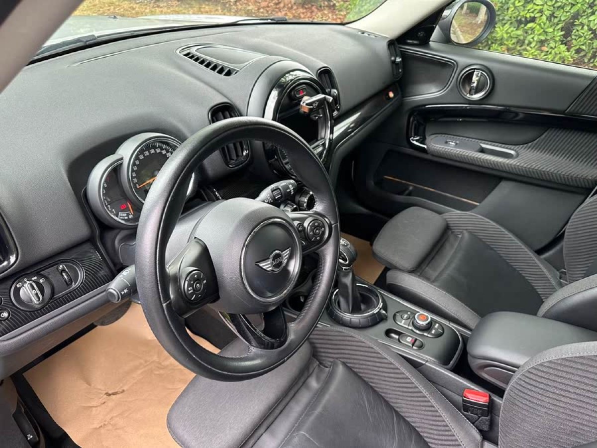 MINI COUNTRYMAN  2017款 1.5T COOPER ALL4 旅行家圖片
