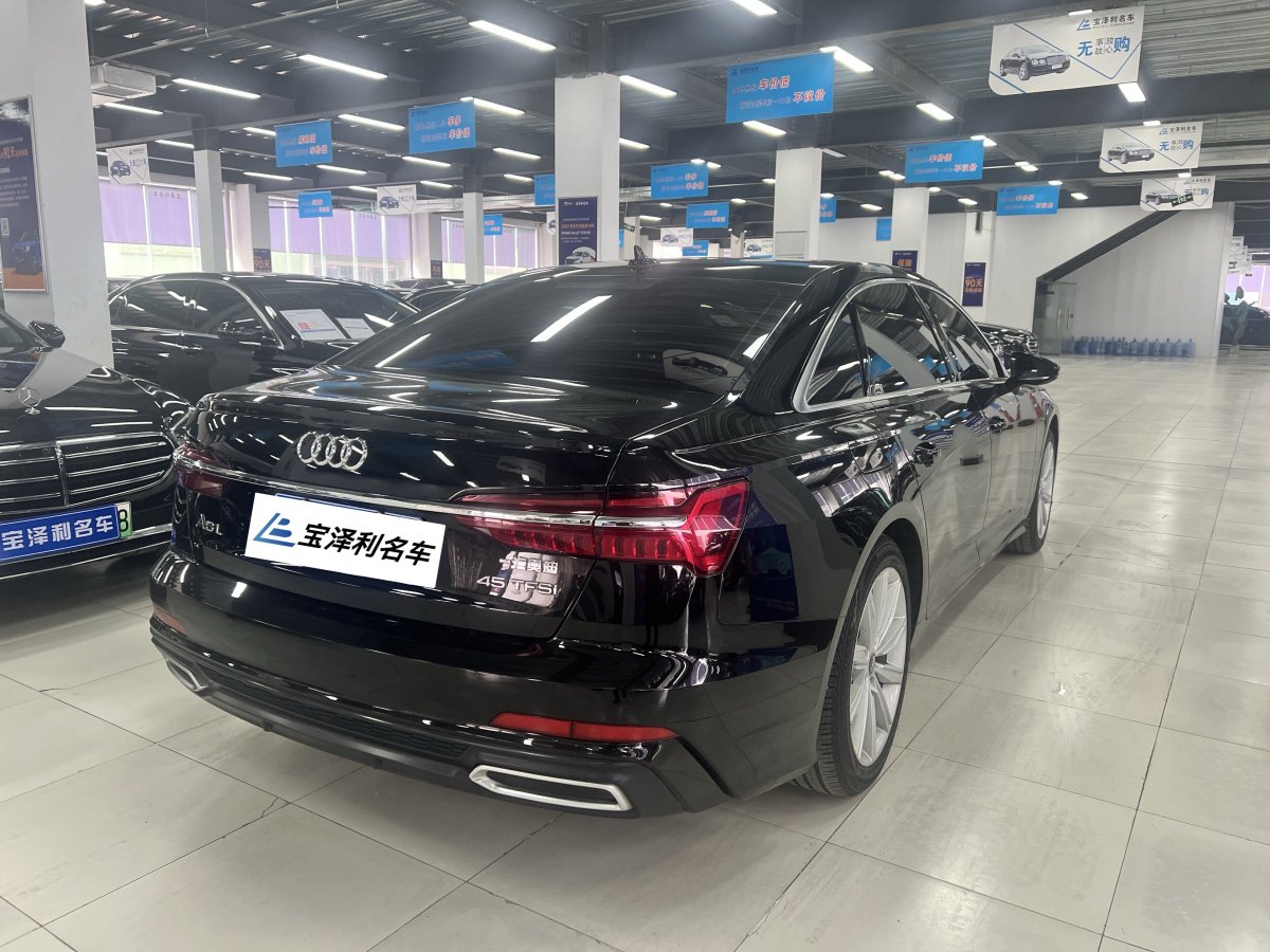 奧迪 奧迪A6L  2021款 45 TFSI 臻選動(dòng)感型圖片