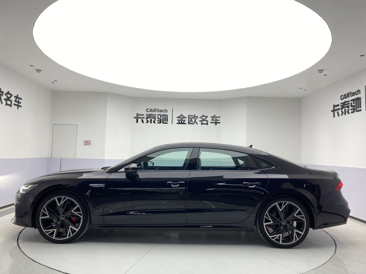 奧迪 奧迪A7L  2024款 45 TFSI quattro 黑武士版圖片