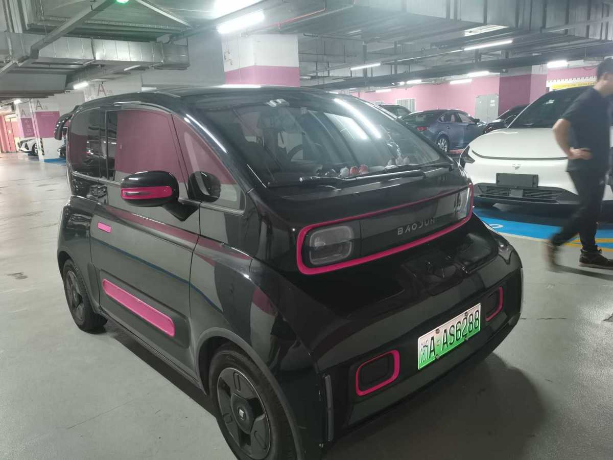 寶駿 寶駿KiWi EV  2022款 藝術家輕享版 三元鋰圖片