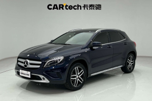 奔驰GLA 奔驰 GLA 220 4MATIC 时尚型