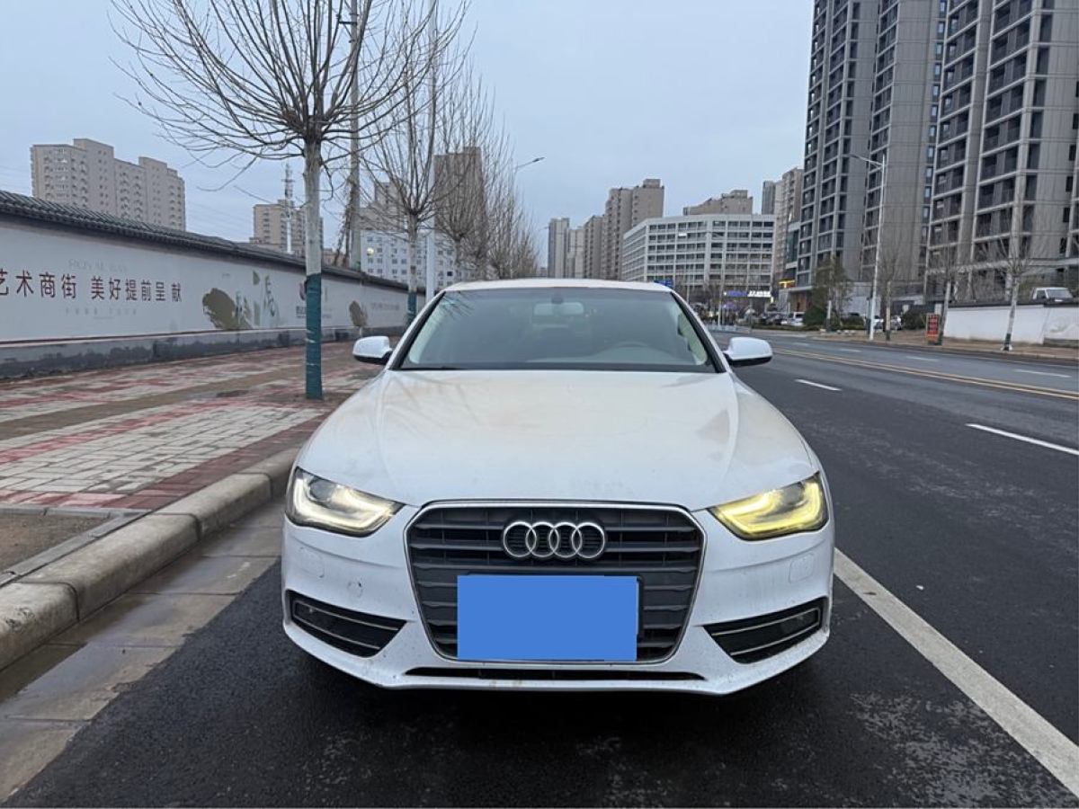 奧迪 奧迪A4L  2013款 35 TFSI 自動(dòng)舒適型圖片