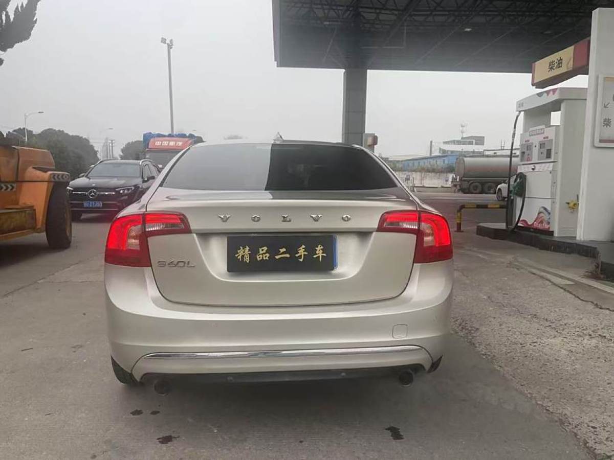 沃爾沃 S60  2017款 L 2.0T T4 智遠(yuǎn)版圖片