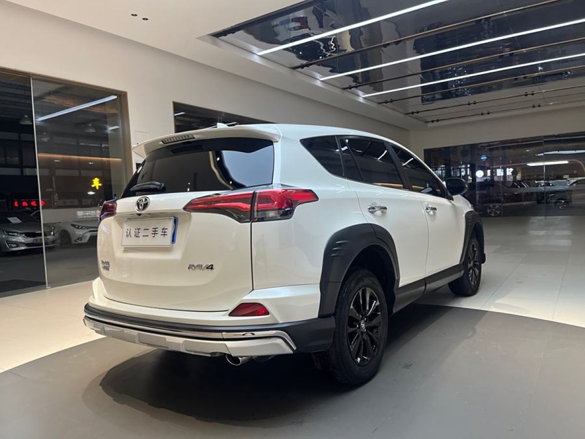 豐田 RAV4榮放  2019款 2.0L CVT兩驅(qū)風(fēng)尚X限量版 國VI圖片