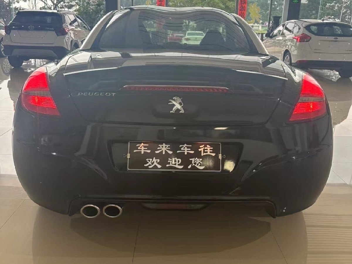 標(biāo)致 RCZ  2011款 1.6T 豪華優(yōu)雅型圖片