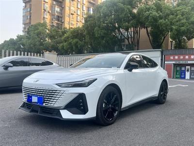 2022年12月 長(zhǎng)安 長(zhǎng)安UNI-V 1.5T 尊享型圖片