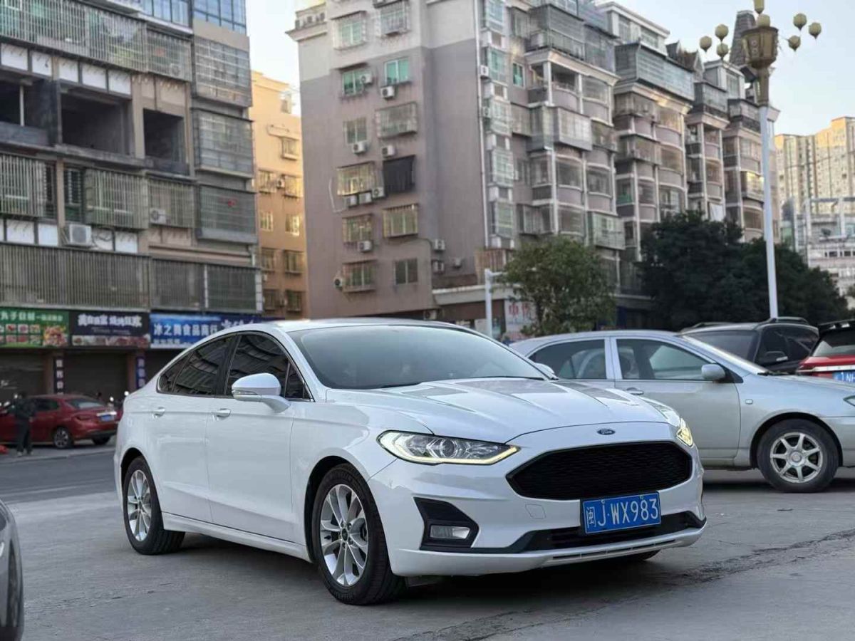 福特 蒙迪歐  2018款  EcoBoost 180 智控豪華型 國(guó)VI圖片
