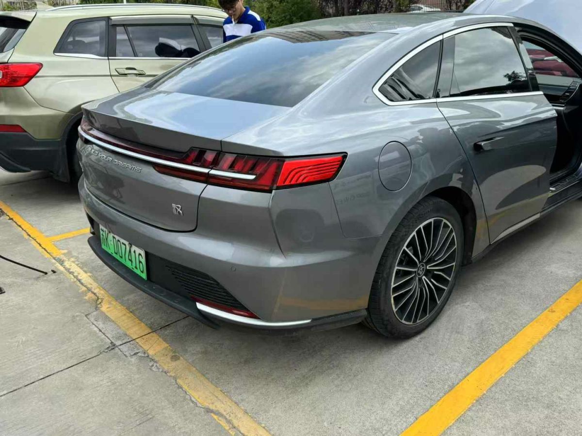 凱迪拉克 CT4  2022款 28T 原神聯(lián)名限量版圖片