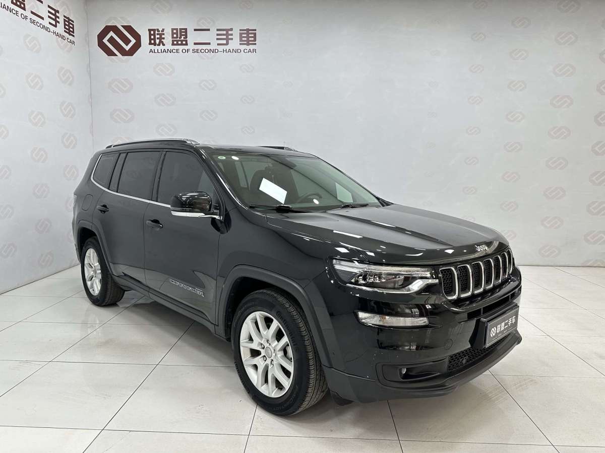 Jeep 指挥官  2018款 2.0T 两驱进享版图片