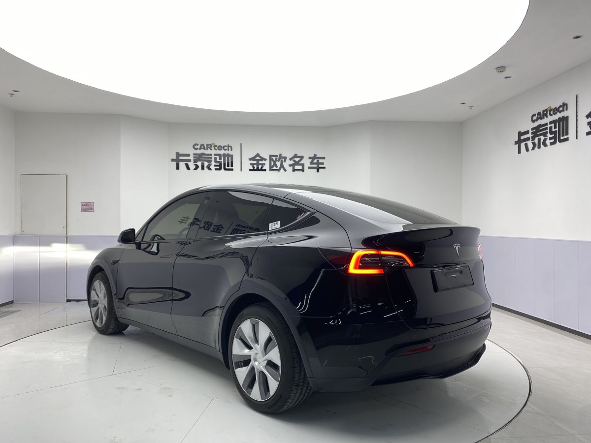 特斯拉 Model Y  2022款 后輪驅(qū)動(dòng)版圖片