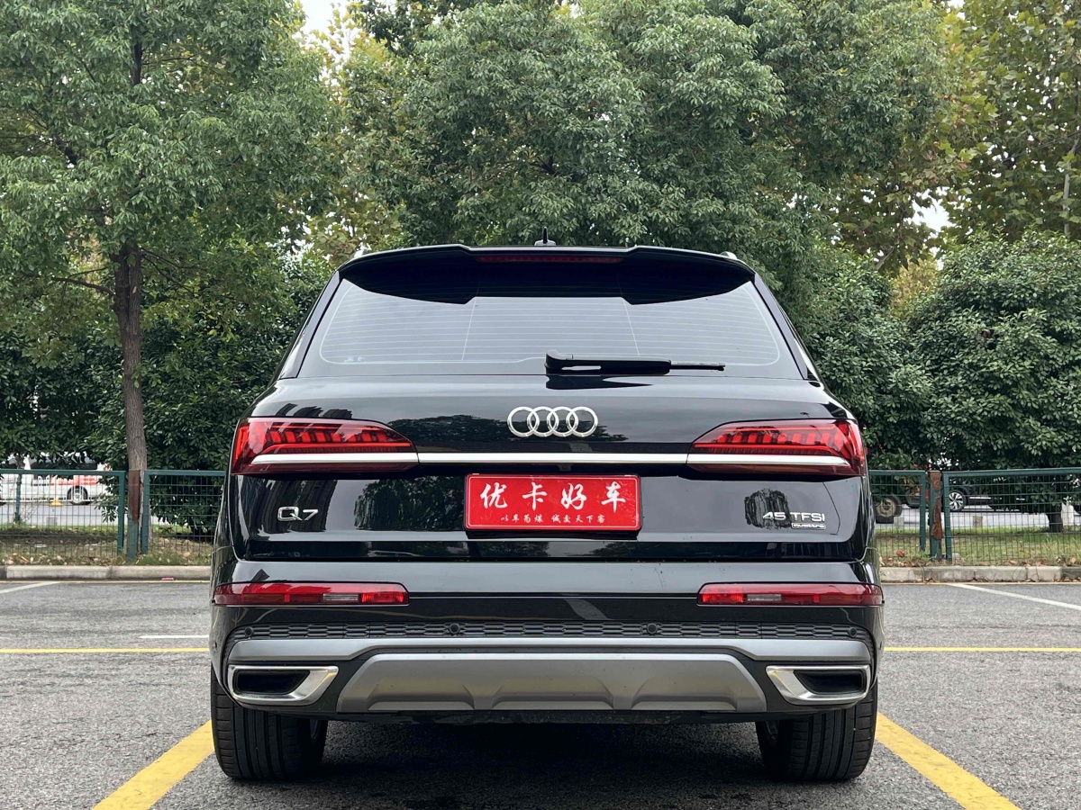 奧迪 奧迪Q7  2023款 45 TFSI quattro S line運動型圖片