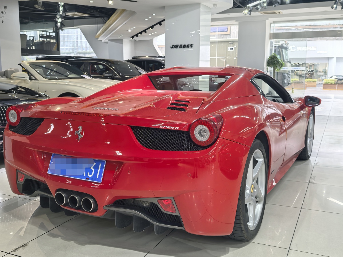 2012年12月法拉利 458  2013款 4.5L Spider