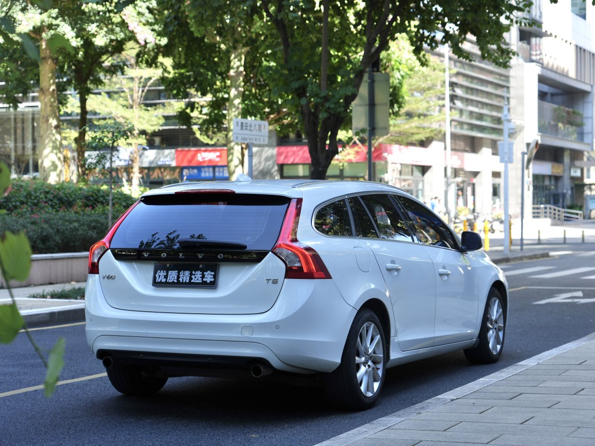 沃爾沃 V60  2014款 改款 T5 智逸版圖片