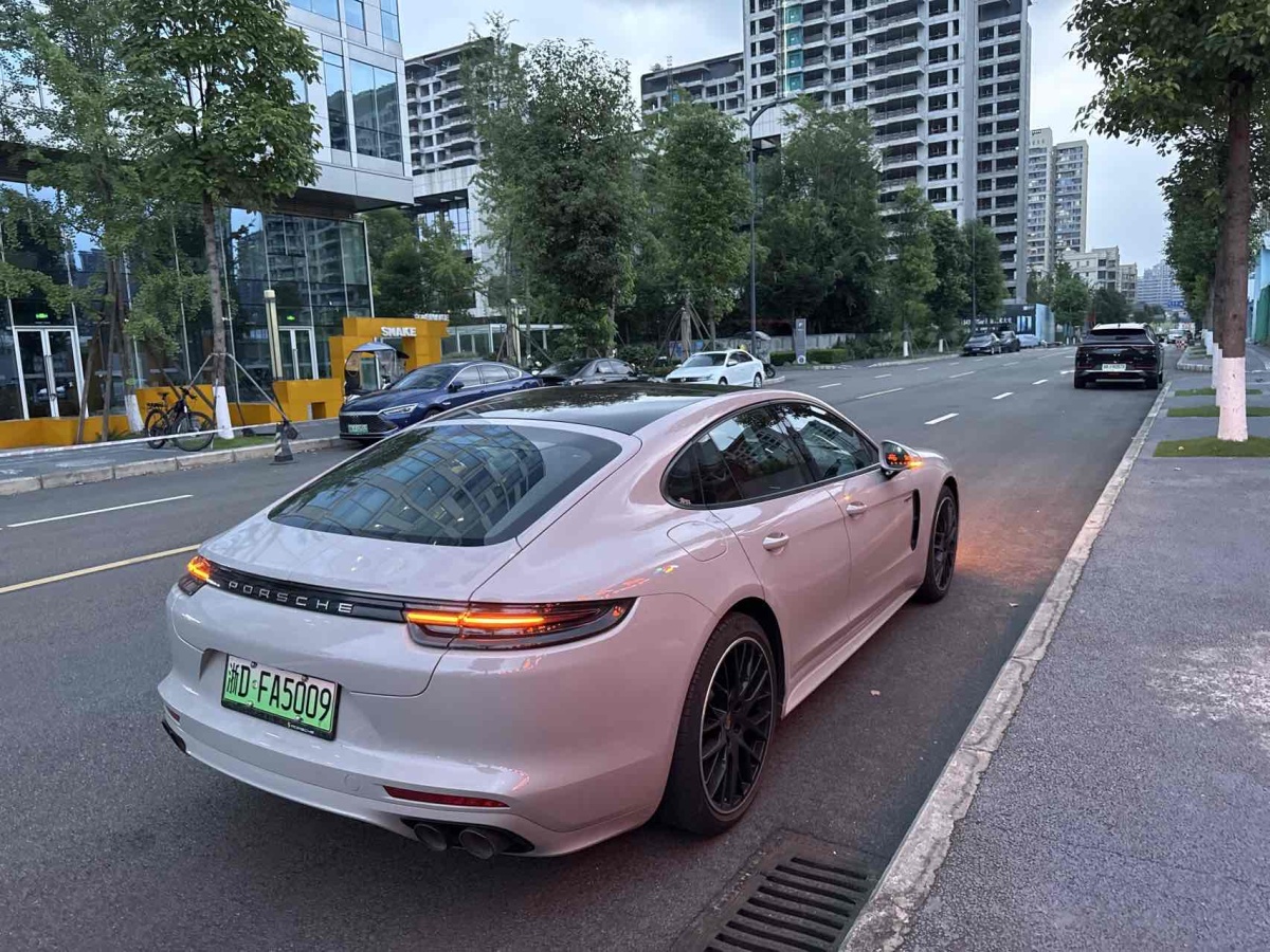 保時(shí)捷 Panamera新能源  2018款 Panamera 4 E-Hybrid 2.9T圖片
