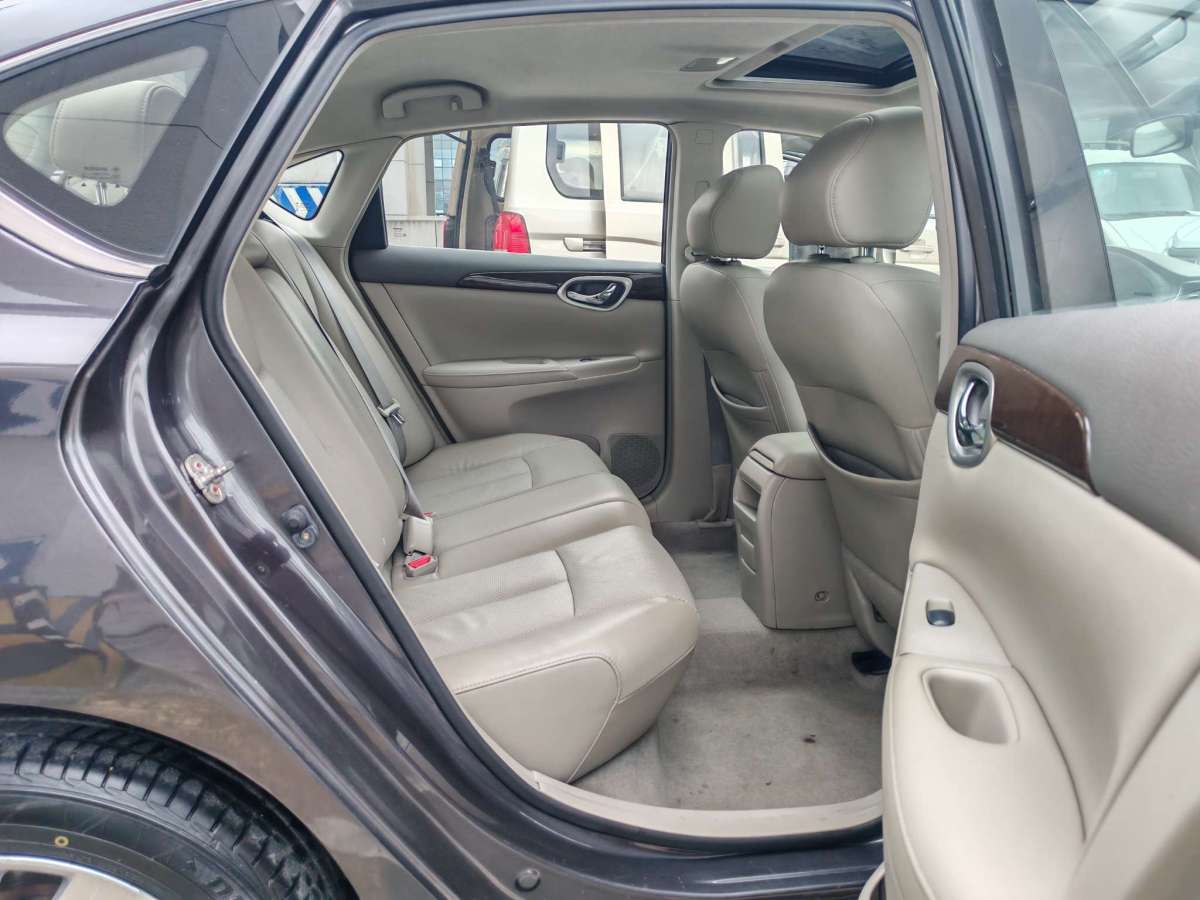 日產(chǎn) 軒逸  2012款 1.6XL CVT豪華版圖片