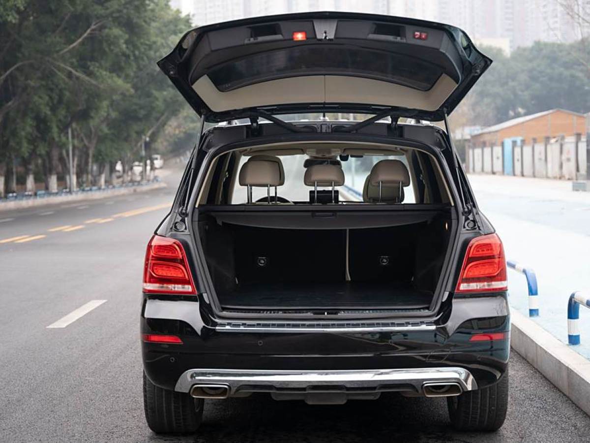 奔馳 奔馳GLK級(jí)  2015款 GLK 300 4MATIC 時(shí)尚型 極致版圖片