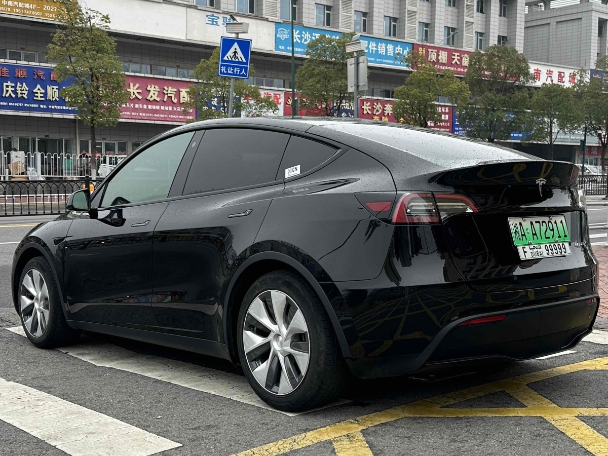 特斯拉 Model 3  2022款 后輪驅動版圖片