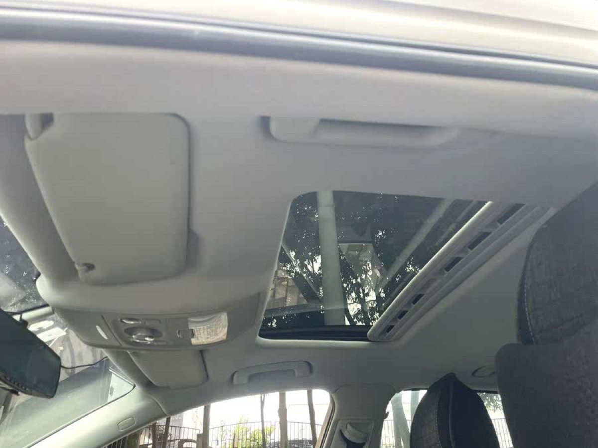 奧迪 奧迪A4L  2013款 35 TFSI 自動標準型圖片
