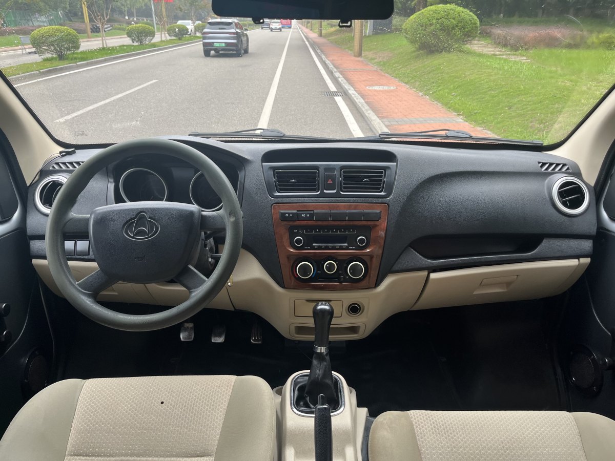 長安輕型車 睿行M80  2014款 1.5L基本型（四座）4G15S圖片