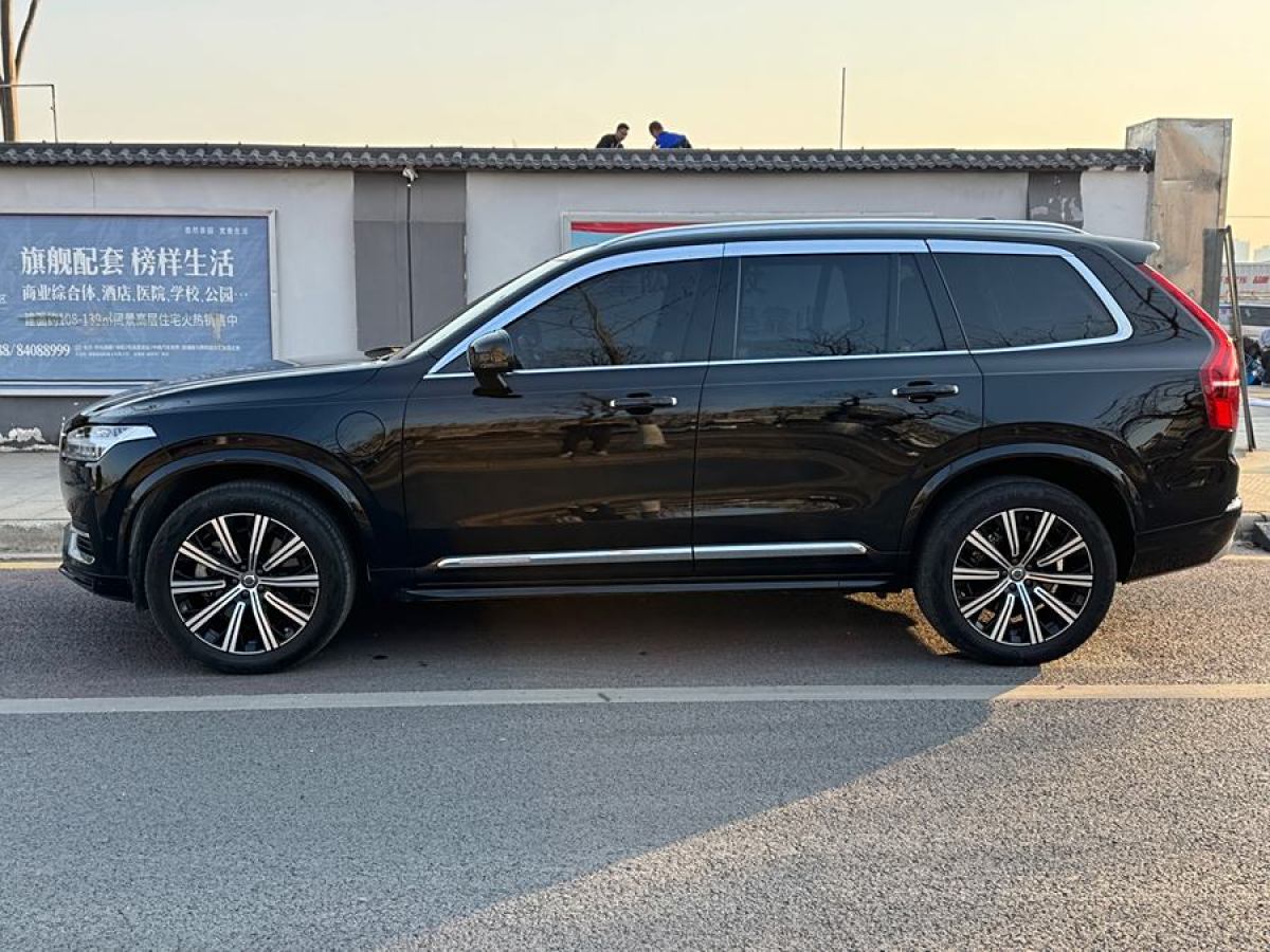 沃爾沃 XC90新能源  2021款 E驅(qū)混動 T8 智尊豪華版 7座圖片