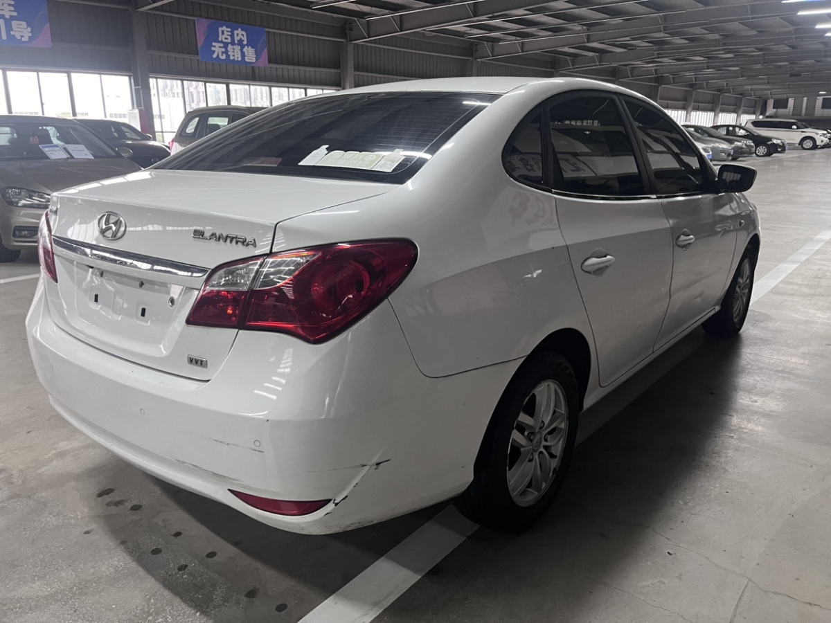 現(xiàn)代 悅動(dòng)  2011款 1.6L 自動(dòng)舒適型圖片